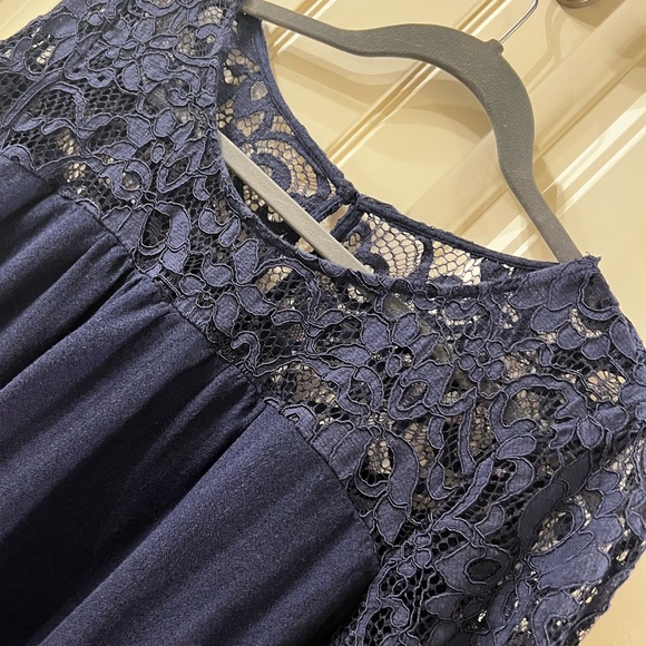 Lace Navy Blue, lined above knee shift dress - Picture 2 of 4